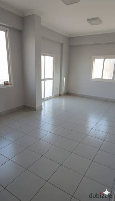 Office for rent Sheraton 180 sqm four rooms and reception distinguished location suitable for residence or administrative
