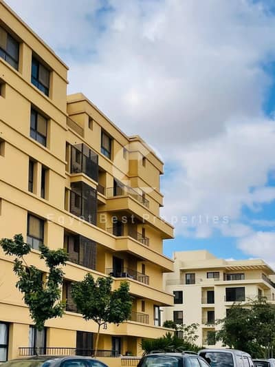 Apartment in O West, semi-finished, two bedrooms; remaining installments to be paid.