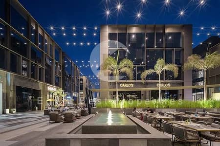 HOT PRICE Resale Office 220m 4Y Installments Ready to Move for sale in Waterway in 5th Settlement New Cairo
