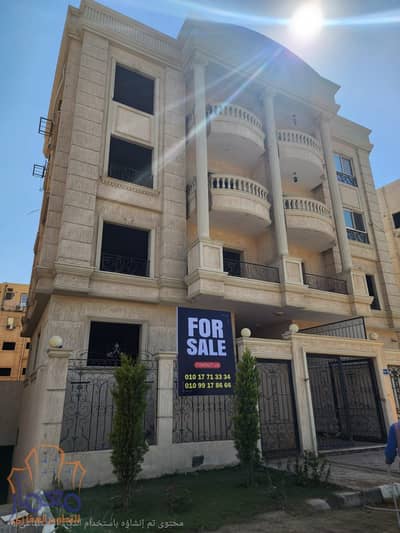 شقة للبيع 210 متر وتراس 55 متر دور رابع  في اللوتس الجديدة التجمع الخامس el lotus 5th settlement new cairo