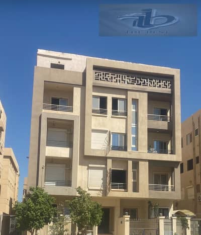 Apartment for sale in Al-Andalus 1 | Very prime location next to the American University and Mountain View, and a prime location close to public transport.