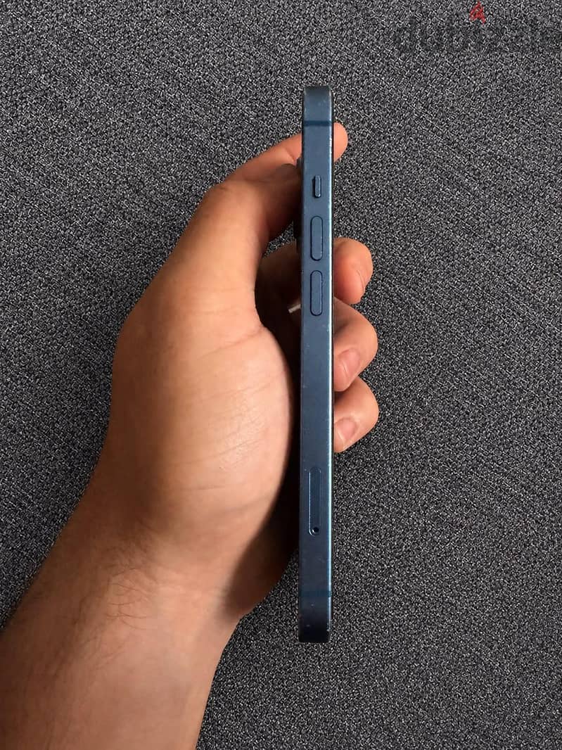 Apple - iPhone 13 6