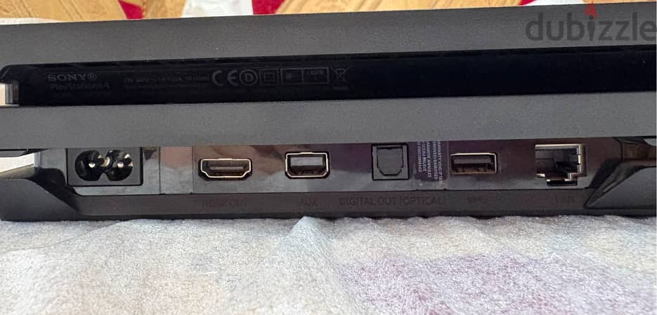 PS4 PRO 5