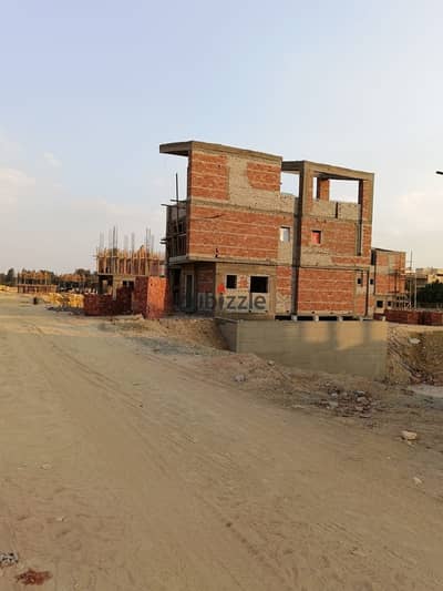 Located in a villa compound in the 6th District, Obour City