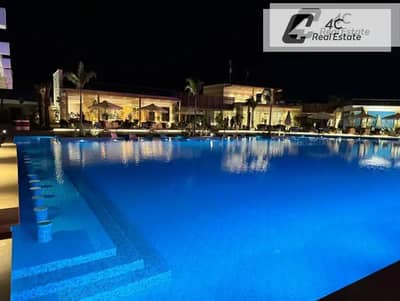 باقل من سعر الماركت شاليه 3 غرف Full Sea View ريسيل في هايد بارك سي شور الساحل الشمالي بتقسيمه مميزة بمقدم و تكمله اقساط علي اطول فتره سداد