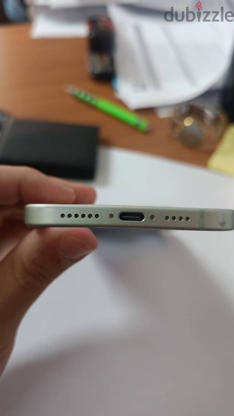 Apple - iPhone 15 Pro 2