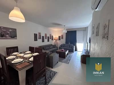 For sale: A chalet in Porto Ain Sokhna—ready for immediate handover. It features two bedrooms and a clear sea view. Payment via installments is availa For sale: A chalet in Porto Ain Sokhna—ready for immediate handover. It features two bedrooms and a clear sea view. Payment via installments is availa