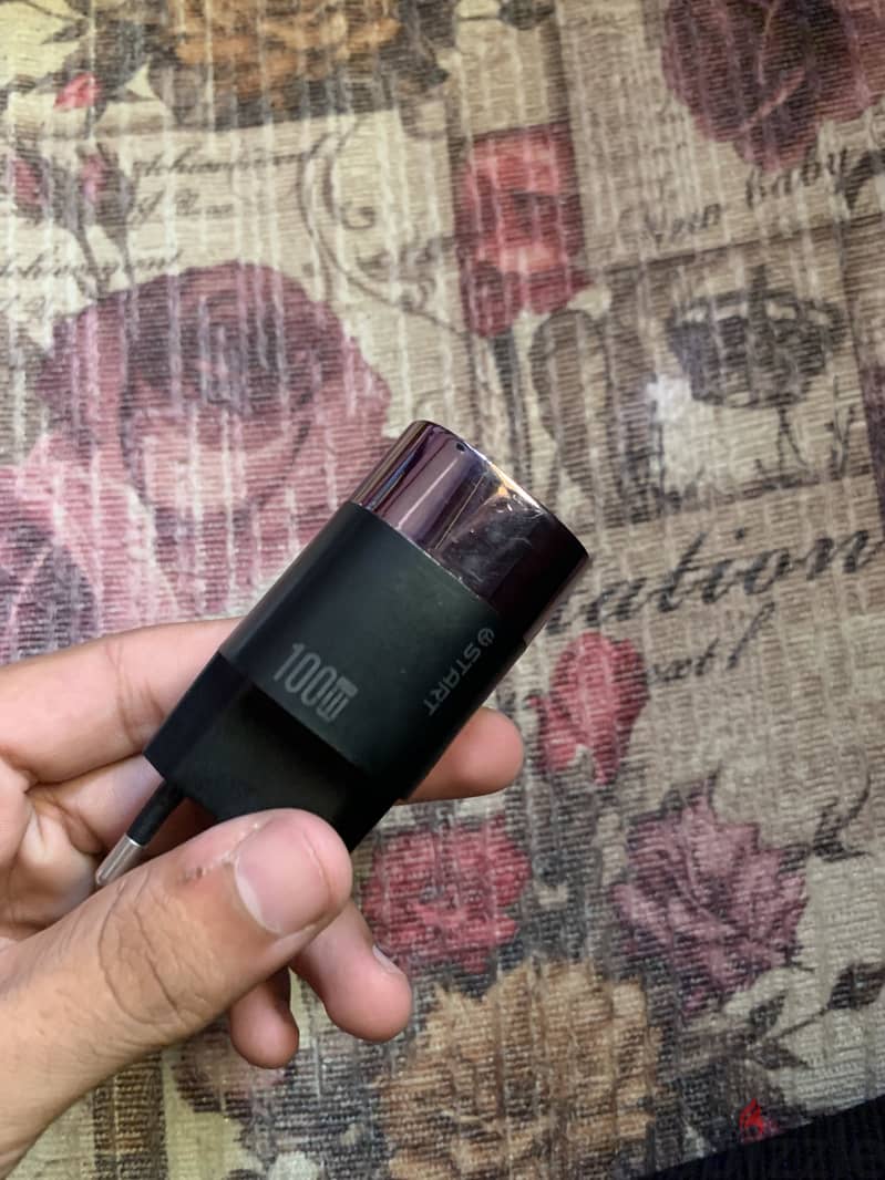 آبل - آيفون 7 بلس 4
