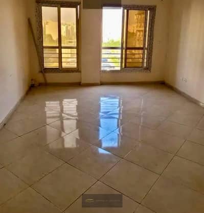 للبيع | شقة مميزة في دار مصر – الحي 16 | الشيخ زايد 130 متر الدور: الرابع 3 غرف نوم 2 حمام