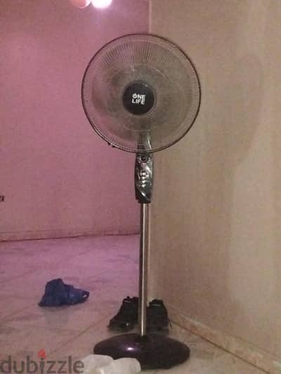 مروحه ستاند ٦ ريش مروحه ستاند ٦ ريش