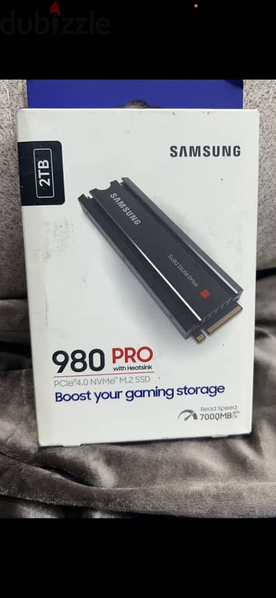 Samsung 980 PRO 2TB NVMe SSD with Heatsink