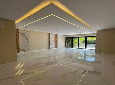 شقة اول سكن للايجارمع حديقة في فيليت | سكاي كوندوز