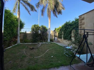 فيلا للبيع كمبوند حدائق المهندسين الشيخ زايد 450م تشطيب الترا مودرن لوكيشن مميز و فيو رائع. Villa for sale in Hadayek Al-Mohandessin Compound, Sheikh