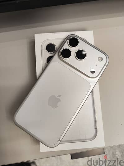 Apple - iPhone 17 Pro Max
