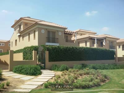 تاون هاوس فيلا كورنر تريبل فيو في ارقي كمبوند في التجمع الخامس hyde park بجوار mivida & palm hills & mountain view