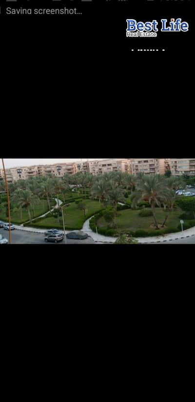 شقة للبيع بالرحاب 1 | لقطة فيو جاردن بالمرحلة الرابعة | 167م | 3 غرف | 3 حمامات | أسانسير | الدور الثالث
