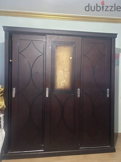 دولاب جرار