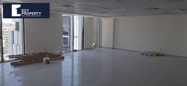 Fully Finished Office for Rent in Hyde Park Business District with Prime Location