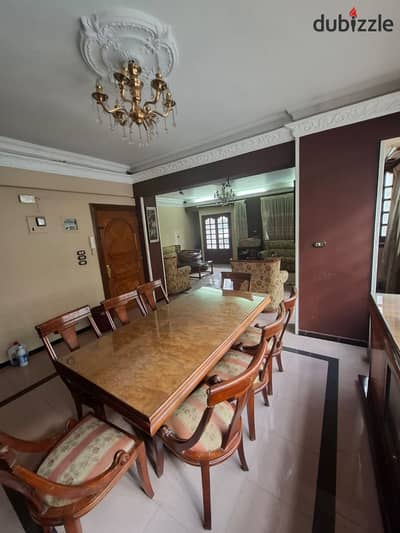 **Your fully finished apartment is ideally located near Algeria Street, with easy access to all essential services in Maadi. **