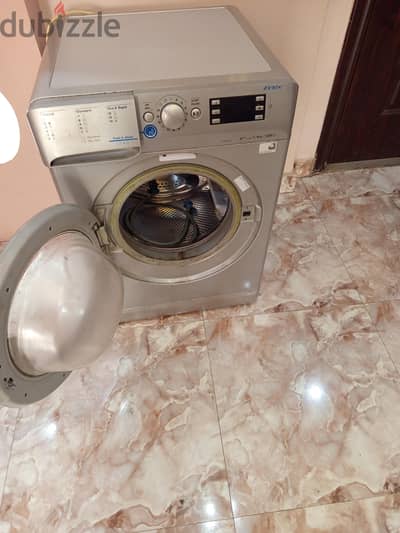 للبيع بحاله جيده