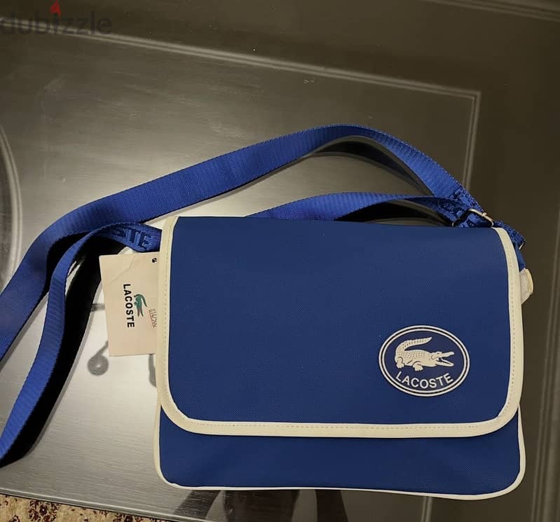 Original lacoste bag from kuwait 5