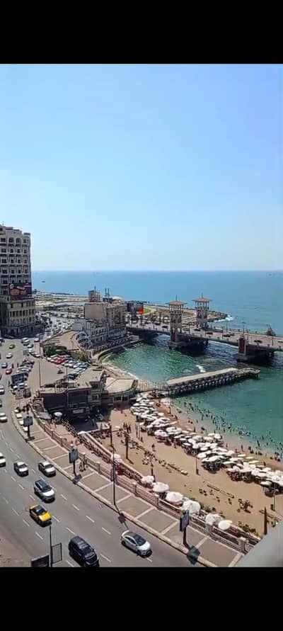 Apartment for sale, Stanley, 180m directly on the sea, Brand building, upscale residential location, and modern buildings. Direct sea view. Required 13 million and 500 thousand.