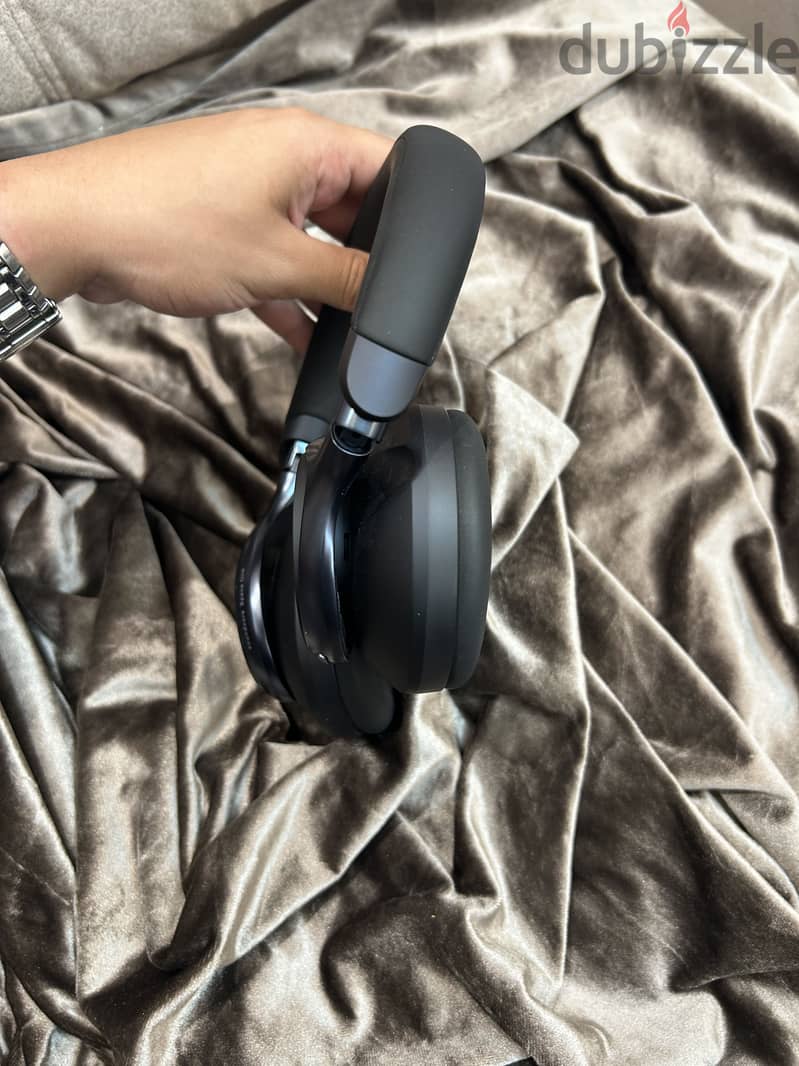 Anker Soundcore Space One 1