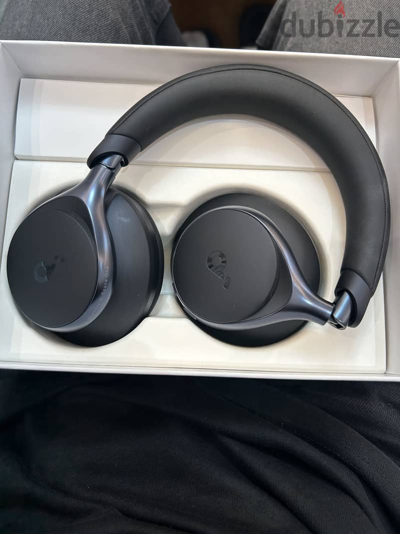 Anker Soundcore Space One 2