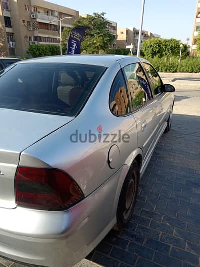 أوبل فيكترا 2001