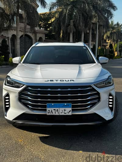 سياره جيتور ٧افراد للايجار Jetour X70 Plus