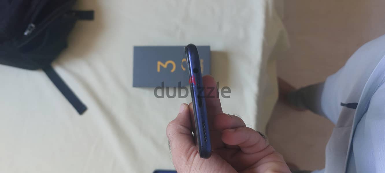 Realme 3 3