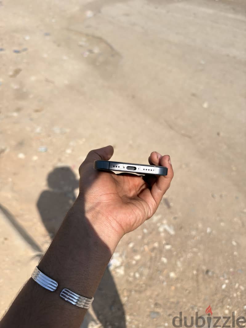 Apple - iPhone 17 3