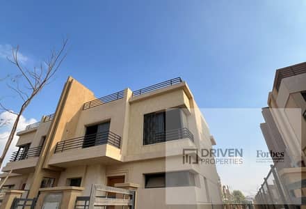 Largest Twin House Ready To Move for Sale in Alma Compound Sheikh Zayed Near Hyper one Arkan 1th District