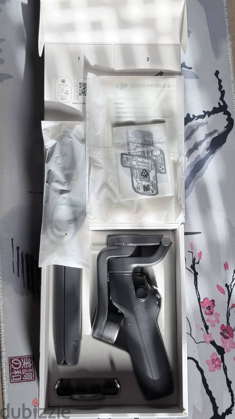 Dji osmo mobile 6 perfect condition 4
