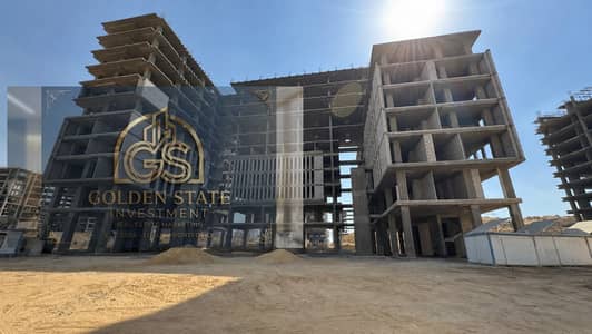 For sale, an office in the Administrative Capital, fully finished with air conditioning, immediate delivery, prime location, and the largest developer