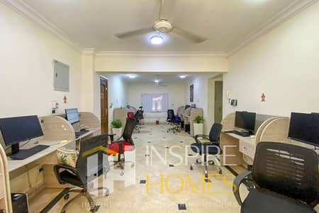 Administrative Office for Rent, Directly on the Sea.