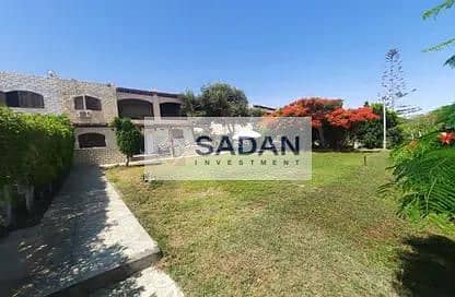 شاليه للبيع بالتقسيط متشطب بالكامل في مارينا الساحل الشمالي في قلب العلمين الجديده