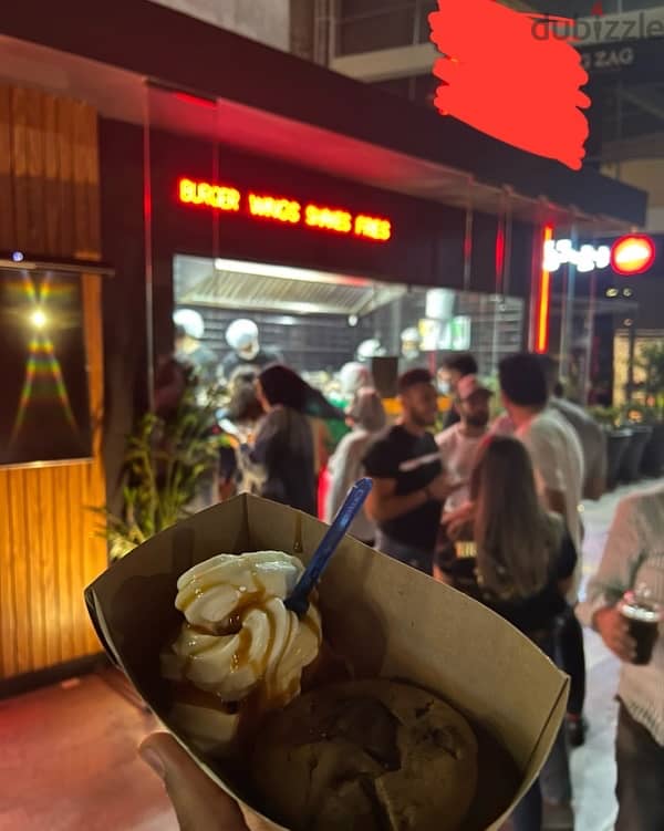 Established F&B brand with multiple location 4