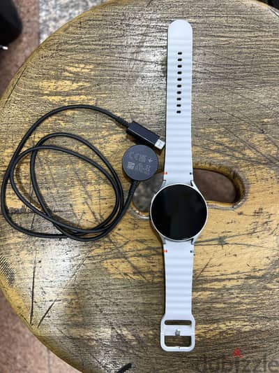 Galaxy Watch 7 Sport 44M Silver كالجديدة
