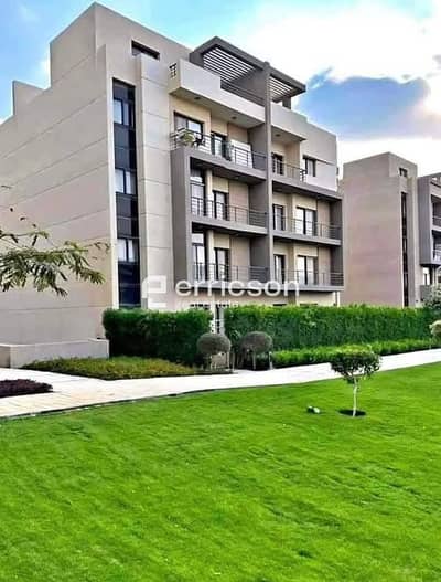 جاردن فيلا  233 متر للبيع في تلال ايست