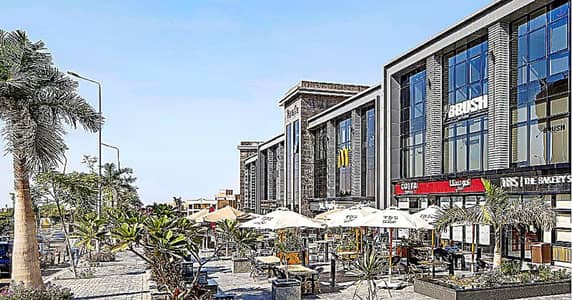 Doctor's clinic for sale in Teras Mall, Al Shorouk City, the Middle Link view and a distinguished location