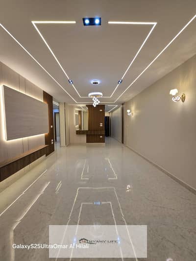 For sale, an apartment 140m with a distinctive facade next to the services