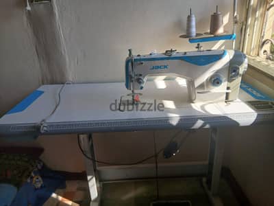 ماكينه جاك F4 نص كمبيوتر لم تستخدم