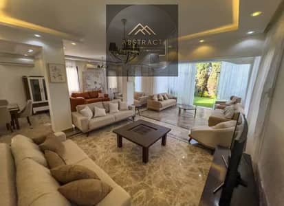 فيلا High End متشطبه USL بجاردن 200م للسكن او للاستثمار الفاخر بفيو خيالي علي Park في القاهرة الجديده بالقرب من مدينتي و الرحاب التجمع الاول و ميفيدا