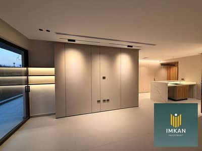 Apartment for sale with hotel-style finishing, installments over 10 years, and a down payment of 770,000 EGP in Mayan Compound, Shorouk City, opposite