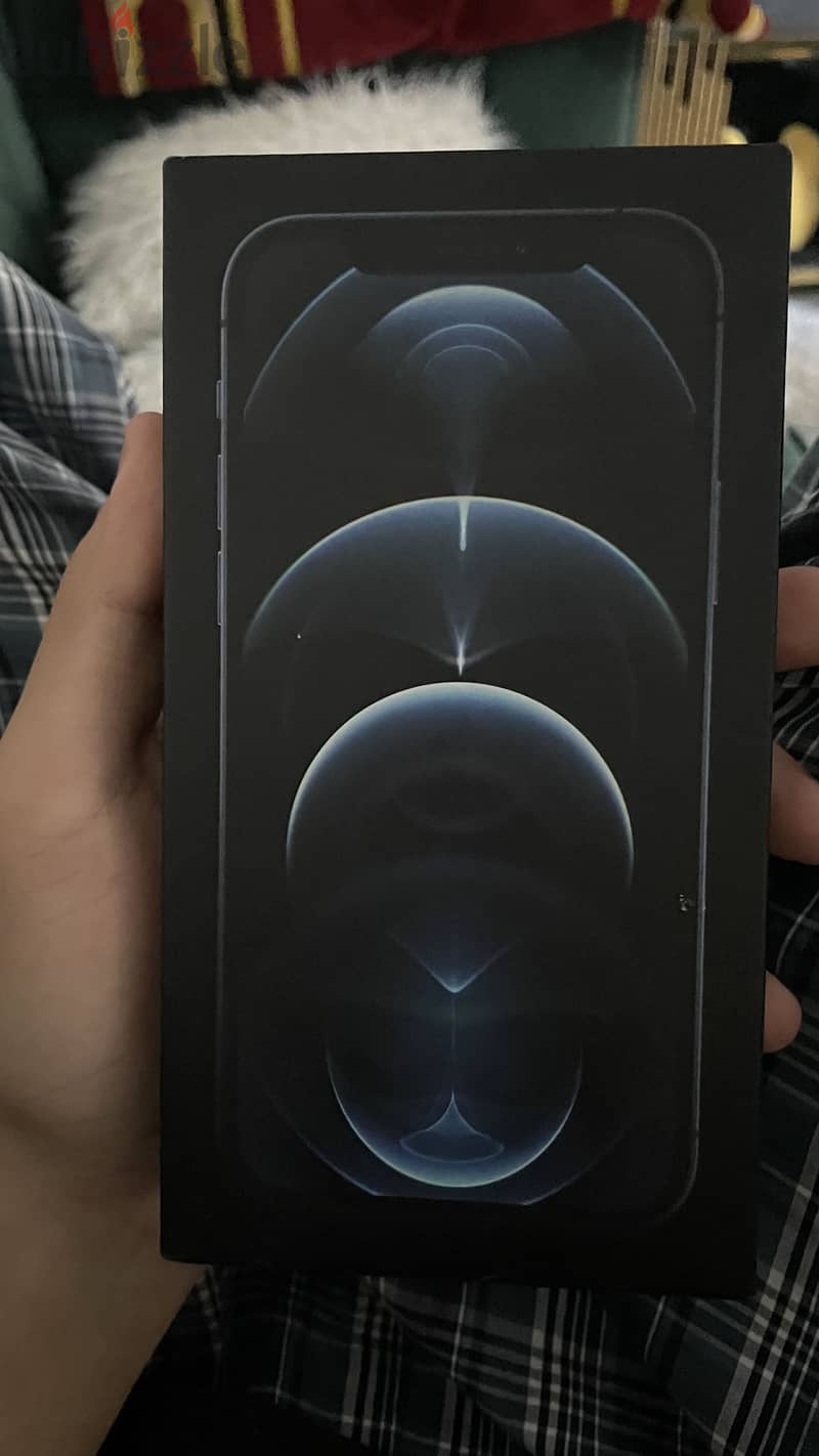 Apple - iPhone 12 Pro 1