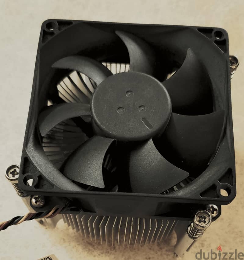 Core i5-4th gen 3.3 MHz up to 3.7 MHz / 6M cash 2