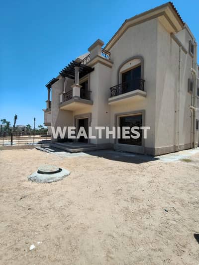Twin House E3 in Madinaty VG3 with wide garden views, flexible installments & immediate delivery!