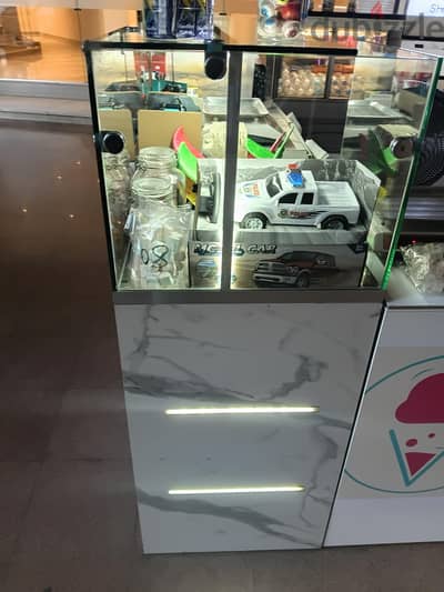 باترينة عرض