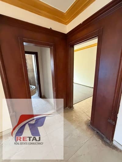 Apartment for rent with kitchen, super deluxe finishing, in Al Narges neighborhood, Fifth Settlement. Unit features: Prime location, open view